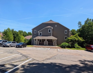 182 Heritage Dr, Northbridge, Massachusetts, 2 Bedrooms Bedrooms, 4 Rooms Rooms,1 BathroomBathrooms,Residential,For Sale,Heritage Dr,73532015