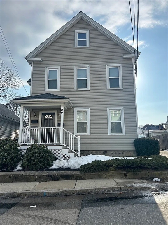 20 Gibbon St, Marlborough, Massachusetts, 2 Bedrooms Bedrooms, 6 Rooms Rooms,1.5 BathroomsBathrooms,Residential Lease,For Rent,Gibbon St,73532449