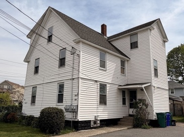326 Thacher St, Attleboro, Massachusetts, 5 Bedrooms Bedrooms, 15 Rooms Rooms,3 BathroomsBathrooms,Residential Income,For Sale,Thacher St,73532475