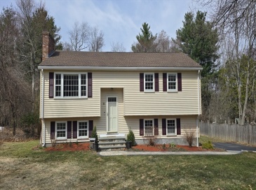 11 Juniper Brook Rd, Northborough, Massachusetts, 3 Bedrooms Bedrooms, 7 Rooms Rooms,1.5 BathroomsBathrooms,Residential,For Sale,Juniper Brook Rd,73485744
