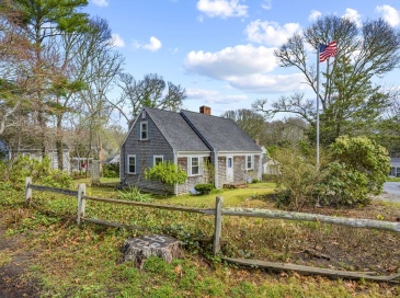 42 Oak Ln, Barnstable, Massachusetts, 3 Bedrooms Bedrooms, 7 Rooms Rooms,2 BathroomsBathrooms,Residential,For Sale,Oak Ln,73507302 42 Oak Ln, Barnstable, Massachusetts, 3 Bedrooms Bedrooms, 7 Rooms Rooms,2 BathroomsBathrooms,Residential,For Sale,Oak Ln,73507302