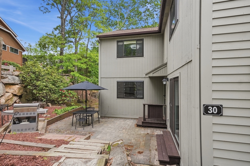 30 Mountain Gate Road, Ashland, Massachusetts, 2 Bedrooms Bedrooms, 4 Rooms Rooms,1.5 BathroomsBathrooms,Residential,For Sale,Mountain Gate Road,73525355