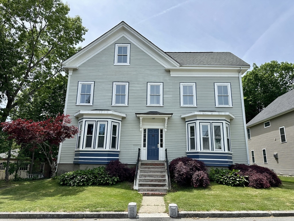 155 Dale Street, Dedham, Massachusetts, 6 Bedrooms Bedrooms, 13 Rooms Rooms,5 BathroomsBathrooms,Residential Income,For Sale,Dale Street,73532403