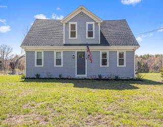 145 Marion Road, Middleboro, Massachusetts, 3 Bedrooms Bedrooms, 6 Rooms Rooms,3.5 BathroomsBathrooms,Residential,For Sale,Marion Road,73532208