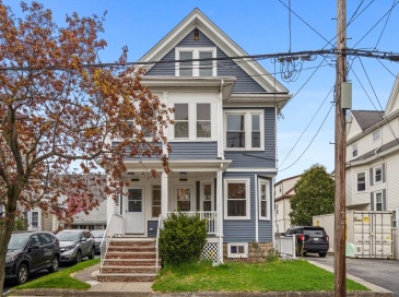 33 Farragut Ave, Medford, Massachusetts, 8 Bedrooms Bedrooms, 14 Rooms Rooms,4 BathroomsBathrooms,Residential Income,For Sale,Farragut Ave,73532883 33 Farragut Ave, Medford, Massachusetts, 8 Bedrooms Bedrooms, 14 Rooms Rooms,4 BathroomsBathrooms,Residential Income,For Sale,Farragut Ave,73532883