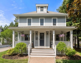 19 Mayo Avenue, Needham, Massachusetts, 4 Bedrooms Bedrooms, 13 Rooms Rooms,2.5 BathroomsBathrooms,Residential,For Sale,Mayo Avenue,73532659