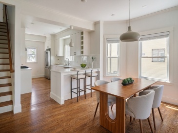 37 Sheridan Ave, Medford, Massachusetts, 4 Bedrooms Bedrooms, 6 Rooms Rooms,3 BathroomsBathrooms,Residential,For Sale,Sheridan Ave,73532637
