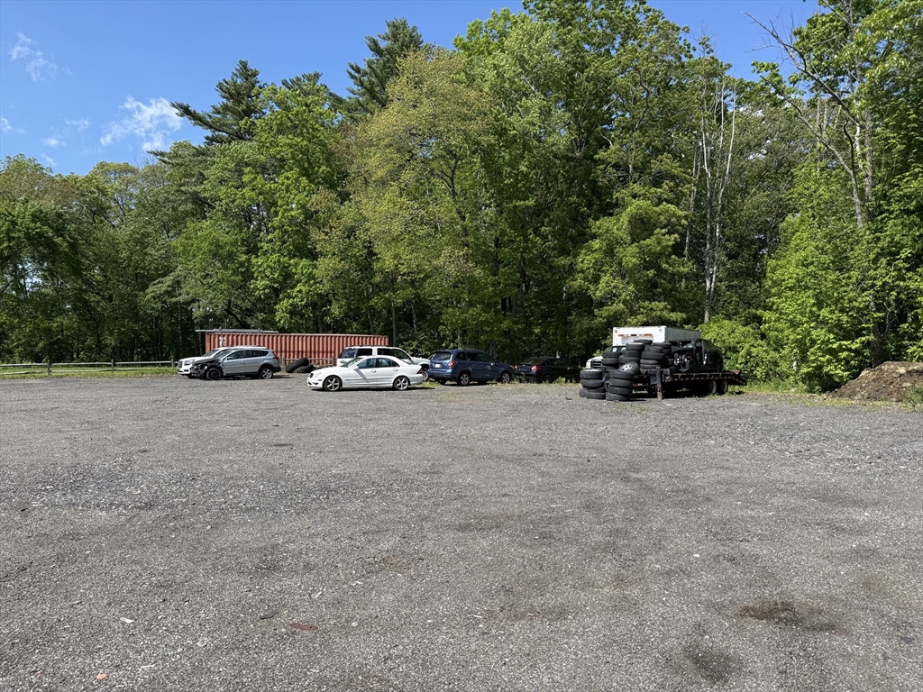 33 Buttonwood Road, Amesbury, Massachusetts, ,Commercial Lease,For Rent,Buttonwood Road,73532664