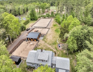 60 Benson St, Middleboro, Massachusetts, 3 Bedrooms Bedrooms, 6 Rooms Rooms,1 BathroomBathrooms,Residential,For Sale,Benson St,73532671