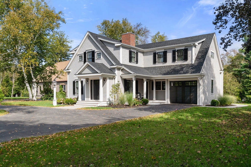 764 Neponset St, Norwood, Massachusetts, 4 Bedrooms Bedrooms, 10 Rooms Rooms,3.5 BathroomsBathrooms,Residential Lease,For Rent,Neponset St,73532680