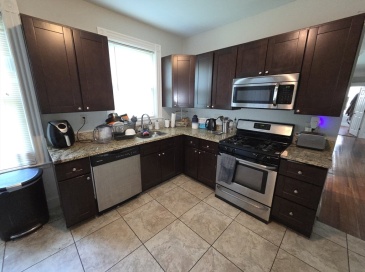 6 Sawyer Ave., Boston, Massachusetts, 4 Bedrooms Bedrooms, 6 Rooms Rooms,1 BathroomBathrooms,Residential Lease,For Rent,Sawyer Ave.,73532677