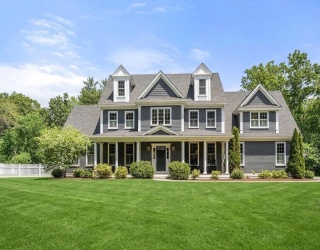 4 Twin Meadow Lane, Sudbury, Massachusetts, 4 Bedrooms Bedrooms, 10 Rooms Rooms,4.5 BathroomsBathrooms,Residential,For Sale,Twin Meadow Lane,73532915