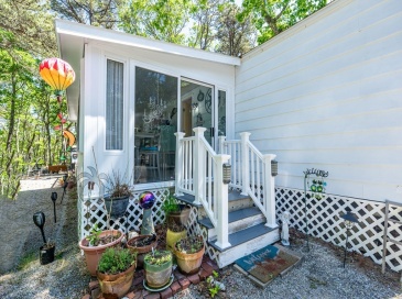 310 Old Chatham Rd, Dennis, Massachusetts, 2 Bedrooms Bedrooms, 5 Rooms Rooms,1 BathroomBathrooms,Residential,For Sale,Old Chatham Rd,73532920