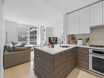 1 Franklin St, Boston, Massachusetts, 1 Bedroom Bedrooms, 3 Rooms Rooms,1 BathroomBathrooms,Residential,For Sale,Franklin St,73532693