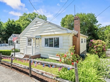 38 Fays Ave, Lynn, Massachusetts, 3 Bedrooms Bedrooms, 6 Rooms Rooms,1.5 BathroomsBathrooms,Residential,For Sale,Fays Ave,73532937