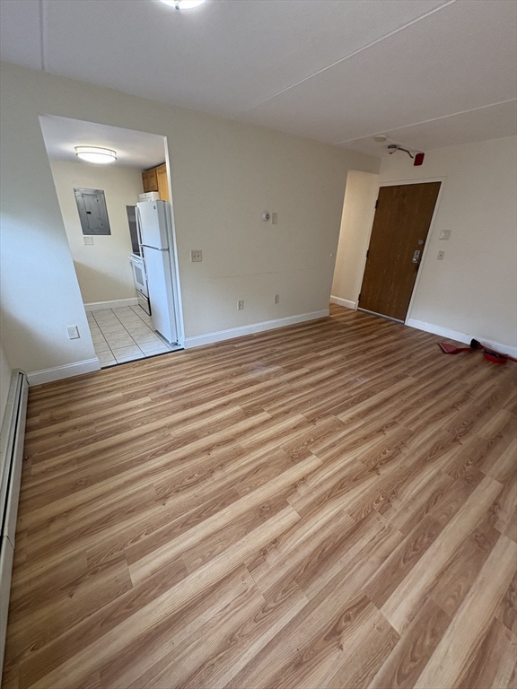 400 Massachusetts Avenue, Boston, Massachusetts, 1 Bedroom Bedrooms, 3 Rooms Rooms,1 BathroomBathrooms,Residential Lease,For Rent,Massachusetts Avenue,73532715