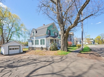 119 Hope Ave, Worcester, Massachusetts, 4 Bedrooms Bedrooms, 6 Rooms Rooms,1 BathroomBathrooms,Residential,For Sale,Hope Ave,73508946