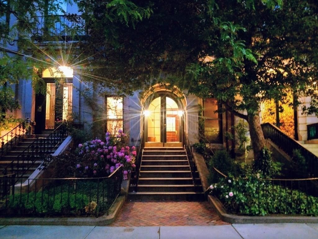 336 Beacon St, Boston, Massachusetts, 1 Bedroom Bedrooms, 3 Rooms Rooms,1 BathroomBathrooms,Residential Lease,For Rent,Beacon St,73525804