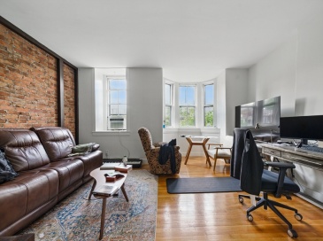 102 Appleton Street, Boston, Massachusetts, 1 Bedroom Bedrooms, 3 Rooms Rooms,1 BathroomBathrooms,Residential Lease,For Rent,Appleton Street,73511101