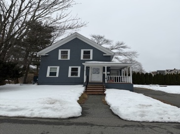 92 French, Stoughton, Massachusetts, 4 Bedrooms Bedrooms, 8 Rooms Rooms,2 BathroomsBathrooms,Residential Income,For Sale,French,73483667 92 French, Stoughton, Massachusetts, 4 Bedrooms Bedrooms, 8 Rooms Rooms,2 BathroomsBathrooms,Residential Income,For Sale,French,73483667