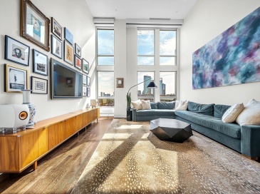 360 Newbury Street, Boston, Massachusetts, 2 Bedrooms Bedrooms, 4 Rooms Rooms,2 BathroomsBathrooms,Residential Lease,For Rent,Newbury Street,73510105