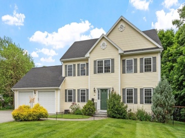 186 Salem Street, Woburn, Massachusetts, 4 Bedrooms Bedrooms, 8 Rooms Rooms,2.5 BathroomsBathrooms,Residential Lease,For Rent,Salem Street,73532737