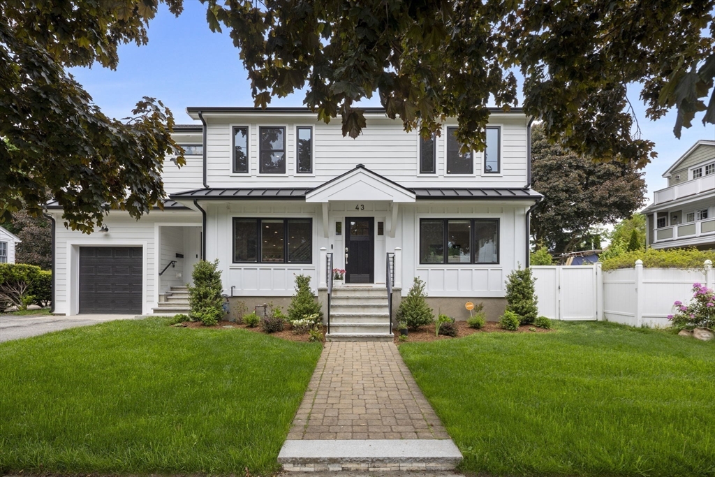 43 Upham St, Newton, Massachusetts, 5 Bedrooms Bedrooms, 12 Rooms Rooms,4 BathroomsBathrooms,Residential,For Sale,Upham St,73532732