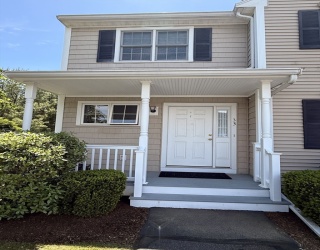 33 Freedom Circle, Pembroke, Massachusetts, 2 Bedrooms Bedrooms, 5 Rooms Rooms,1.5 BathroomsBathrooms,Residential Lease,For Rent,Freedom Circle,73532745
