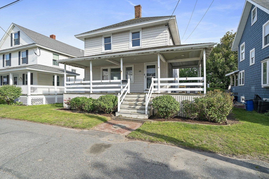 44 P St, Hull, Massachusetts, 4 Bedrooms Bedrooms, 8 Rooms Rooms,1.5 BathroomsBathrooms,Residential,For Sale,P St,73532753