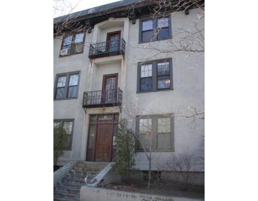 45 Gordon St, Boston, Massachusetts, 2 Bedrooms Bedrooms, 4 Rooms Rooms,1 BathroomBathrooms,Residential,For Sale,Gordon St,73478354