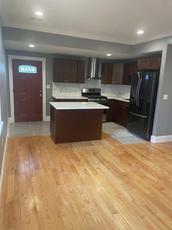 2 Hopestill, Boston, Massachusetts, 4 Bedrooms Bedrooms, 6 Rooms Rooms,2 BathroomsBathrooms,Residential Lease,For Rent,Hopestill,73532808