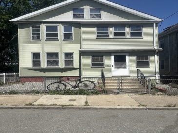 11 Eliot St, Somerville, Massachusetts, 4 Bedrooms Bedrooms, 5 Rooms Rooms,1 BathroomBathrooms,Residential Lease,For Rent,Eliot St,73532835 11 Eliot St, Somerville, Massachusetts, 4 Bedrooms Bedrooms, 5 Rooms Rooms,1 BathroomBathrooms,Residential Lease,For Rent,Eliot St,73532835
