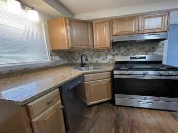 64 Trafford, Quincy, Massachusetts, 2 Bedrooms Bedrooms, 5 Rooms Rooms,1 BathroomBathrooms,Residential Lease,For Rent,Trafford,73532596 64 Trafford, Quincy, Massachusetts, 2 Bedrooms Bedrooms, 5 Rooms Rooms,1 BathroomBathrooms,Residential Lease,For Rent,Trafford,73532596