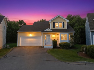 21 Denworth Bell Circle, Haverhill, Massachusetts, 2 Bedrooms Bedrooms, 8 Rooms Rooms,2.5 BathroomsBathrooms,Residential,For Sale,Denworth Bell Circle,73533220 21 Denworth Bell Circle, Haverhill, Massachusetts, 2 Bedrooms Bedrooms, 8 Rooms Rooms,2.5 BathroomsBathrooms,Residential,For Sale,Denworth Bell Circle,73533220