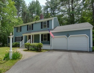 42 Cherlyn Dr, Northborough, Massachusetts, 4 Bedrooms Bedrooms, 11 Rooms Rooms,2.5 BathroomsBathrooms,Residential,For Sale,Cherlyn Dr,73529051