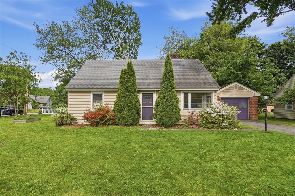 30 Bellridge Drive, Shrewsbury, Massachusetts, 3 Bedrooms Bedrooms, 6 Rooms Rooms,1 BathroomBathrooms,Residential,For Sale,Bellridge Drive,73531342