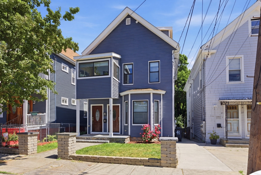 41 Meacham St, Somerville, Massachusetts, 2 Bedrooms Bedrooms, 6 Rooms Rooms,2.5 BathroomsBathrooms,Residential,For Sale,Meacham St,73533086