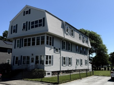 57 Vale Street, Worcester, Massachusetts, 3 Bedrooms Bedrooms, 6 Rooms Rooms,1 BathroomBathrooms,Residential Lease,For Rent,Vale Street,73532953