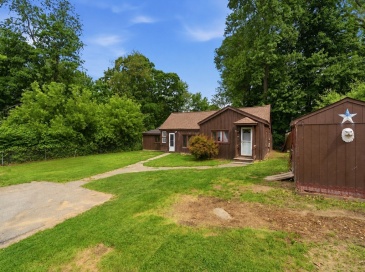 33 Huntington Ave, Methuen, Massachusetts, 2 Bedrooms Bedrooms, 4 Rooms Rooms,1 BathroomBathrooms,Residential,For Sale,Huntington Ave,73532932 33 Huntington Ave, Methuen, Massachusetts, 2 Bedrooms Bedrooms, 4 Rooms Rooms,1 BathroomBathrooms,Residential,For Sale,Huntington Ave,73532932