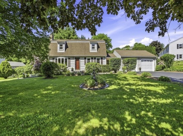 26 Long Hill Dr, Leominster, Massachusetts, 3 Bedrooms Bedrooms, 8 Rooms Rooms,2 BathroomsBathrooms,Residential,For Sale,Long Hill Dr,73522910 26 Long Hill Dr, Leominster, Massachusetts, 3 Bedrooms Bedrooms, 8 Rooms Rooms,2 BathroomsBathrooms,Residential,For Sale,Long Hill Dr,73522910