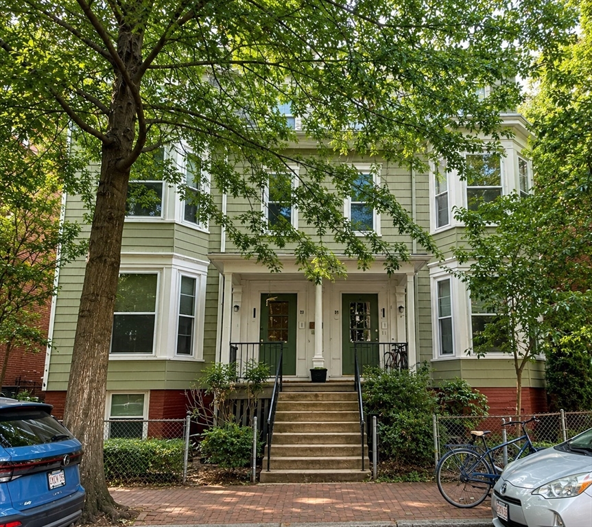 23-25 Inman St, Cambridge, Massachusetts, 9 Bedrooms Bedrooms, 23 Rooms Rooms,8 BathroomsBathrooms,Residential Income,For Sale,Inman St,73532928