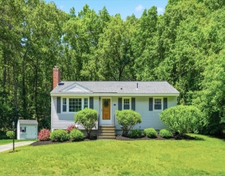 15 Newport Dr., Westford, Massachusetts, 3 Bedrooms Bedrooms, 6 Rooms Rooms,1 BathroomBathrooms,Residential,For Sale,Newport Dr.,73533003