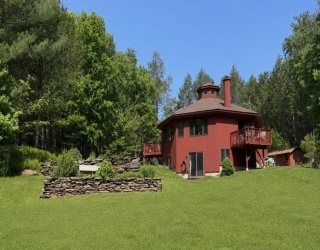 90 Patterson Rd, Worthington, Massachusetts, 2 Bedrooms Bedrooms, 6 Rooms Rooms,2 BathroomsBathrooms,Residential,For Sale,Patterson Rd,73532787