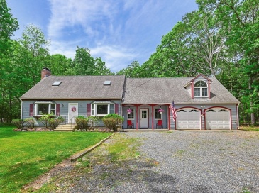 170 Rocky Hill Rd, Rehoboth, Massachusetts, 3 Bedrooms Bedrooms, 8 Rooms Rooms,2 BathroomsBathrooms,Residential,For Sale,Rocky Hill Rd,73532802