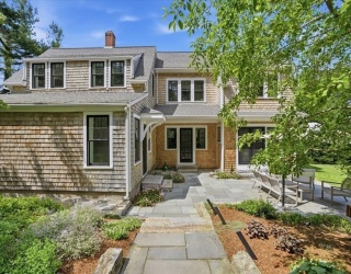 879 Tremont Street, Duxbury, Massachusetts, 5 Bedrooms Bedrooms, 9 Rooms Rooms,4.5 BathroomsBathrooms,Residential,For Sale,Tremont Street,73533195