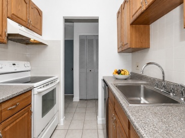 103 Newman Rd, Malden, Massachusetts, 2 Bedrooms Bedrooms, 4 Rooms Rooms,1 BathroomBathrooms,Residential,For Sale,Newman Rd,73533198