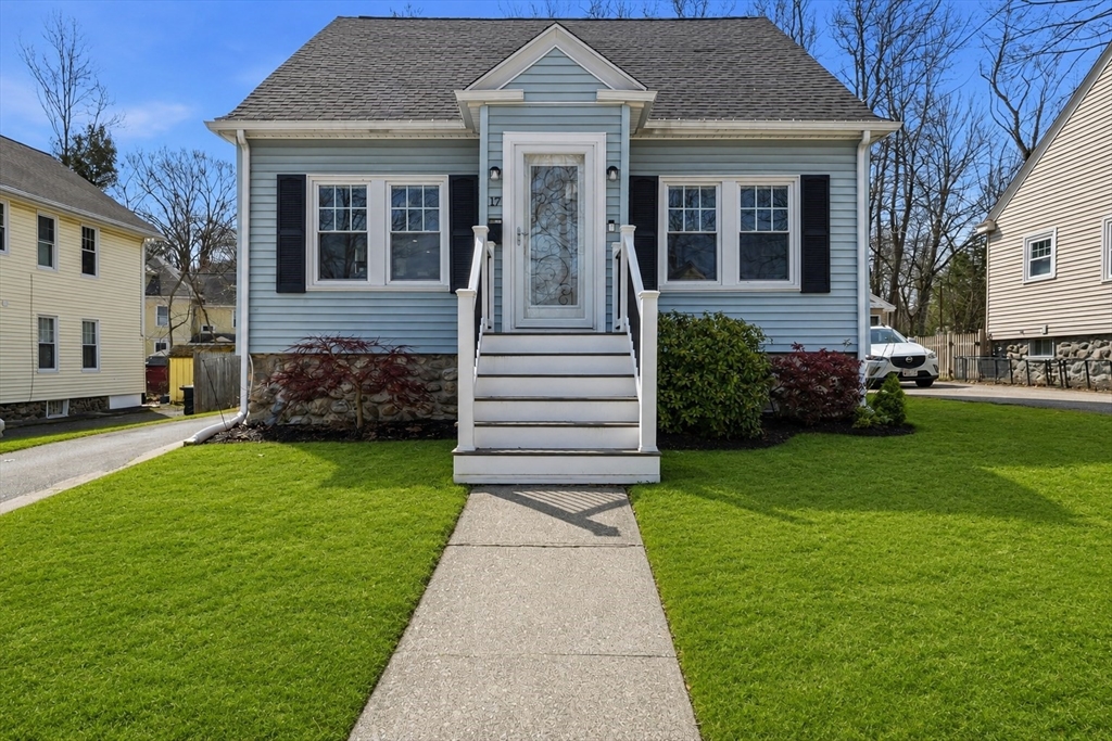 17 Lansing Ave, Worcester, Massachusetts, 3 Bedrooms Bedrooms, 6 Rooms Rooms,2 BathroomsBathrooms,Residential,For Sale,Lansing Ave,73533054