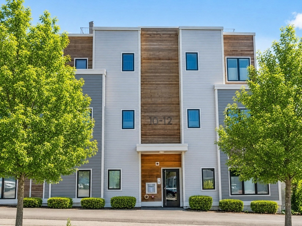 10-12 Tafthill Park, Boston, Massachusetts, 1 Bedroom Bedrooms, 3 Rooms Rooms,1.5 BathroomsBathrooms,Residential Lease,For Rent,Tafthill Park,73532413
