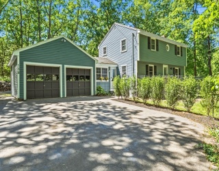 138 Killam Hill Rd, Boxford, Massachusetts, 4 Bedrooms Bedrooms, 9 Rooms Rooms,1.5 BathroomsBathrooms,Residential,For Sale,Killam Hill Rd,73533275
