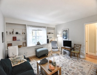 5 Alton Court, Brookline, Massachusetts, 1 Bedroom Bedrooms, 3 Rooms Rooms,1 BathroomBathrooms,Residential Lease,For Rent,Alton Court,73533473
